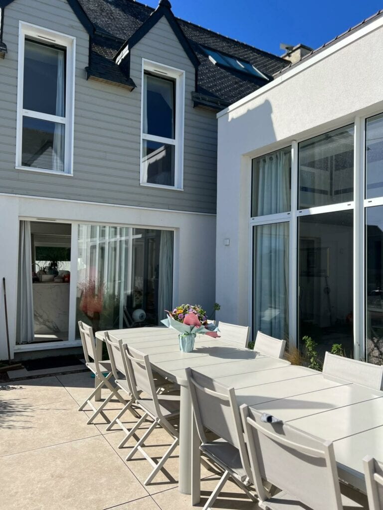 Terrasse du Loft face à la piscine